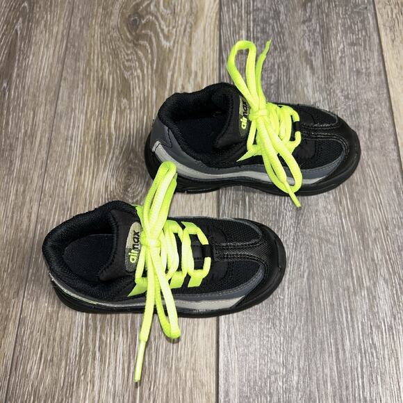 Nike Little Air Max 95 TD Black Gray Volt Green 905462-022 Youth Size 8C Shoes - Picture 2 of 11